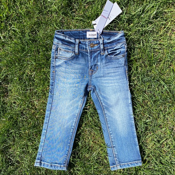 ✨🆕✨ Hudson Parker Straight Leg Toddler Jeans, NWT - Picture 7 of 7